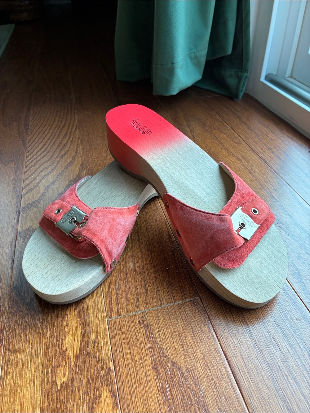 NWOT Original Collection Dr Scholl's Coral Red Suede Wooden Mules w Buckle